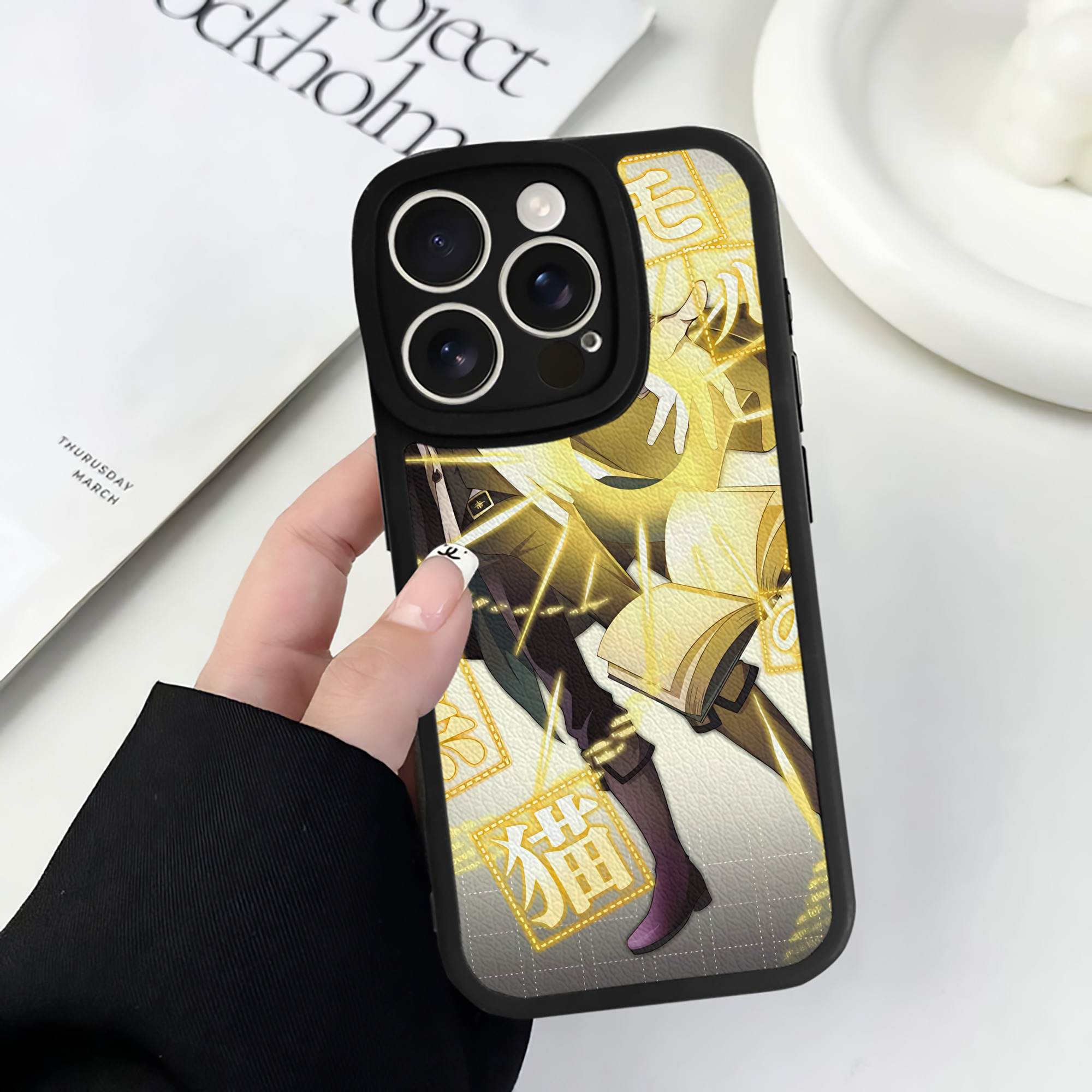 （画像用） 文豪ストレイドッグス Bungo Stray Dogs 【iPhone 16シリーズ対応】シリコンスマホケース（レザー調） 材質：シリコン